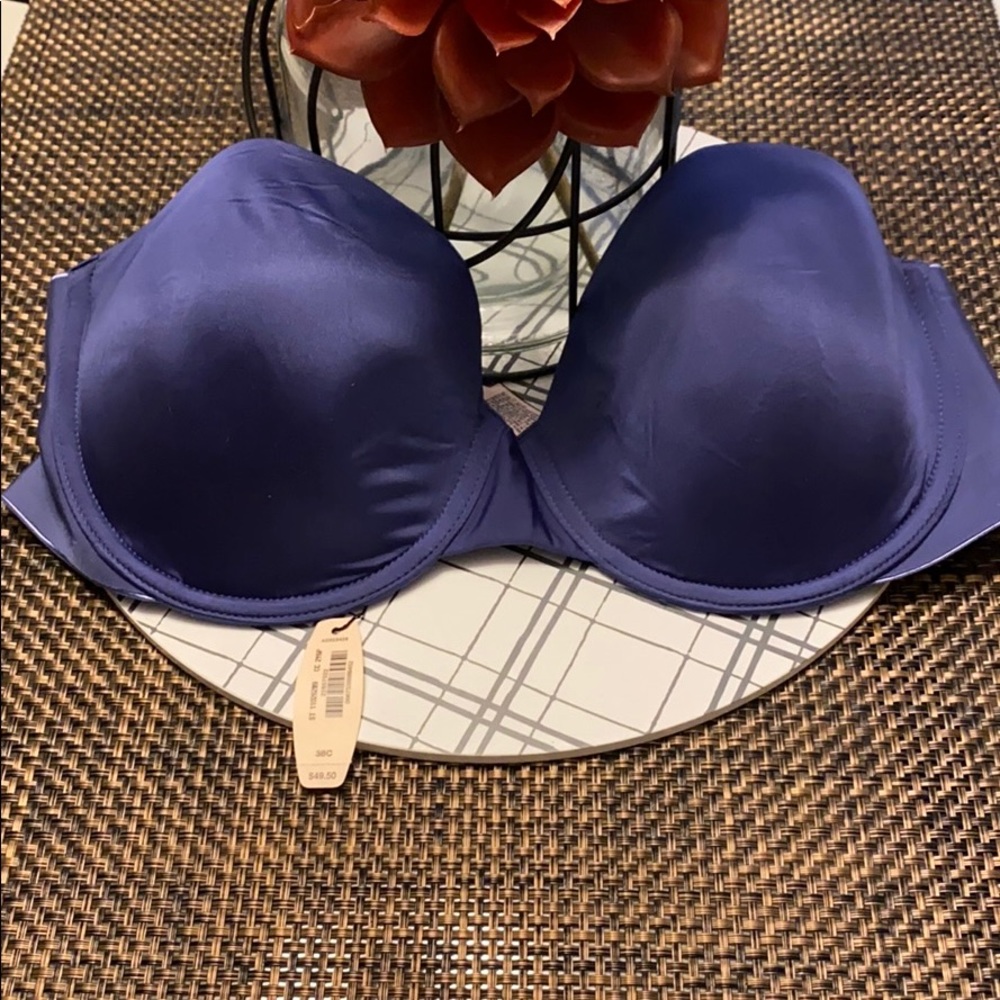 Victoria Secret Lined Strapless 38C